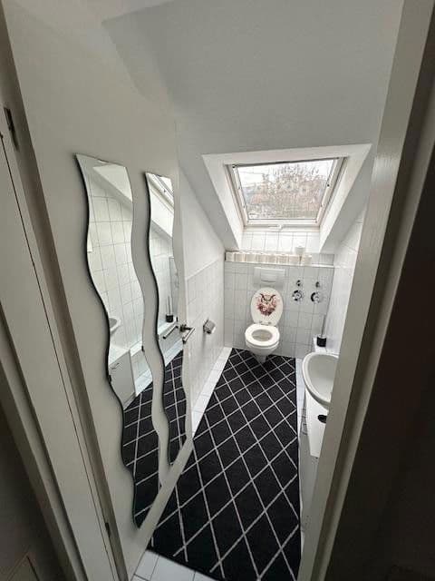 Pronájem bytu 3+kk 74 m², Nürtingen, Bádensko-Württembersko Pronájem bytu 3+kk 74 m², Nürtingen, Bádensko-Württembersko