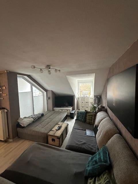 Pronájem bytu 3+kk 74 m², Nürtingen, Bádensko-Württembersko Pronájem bytu 3+kk 74 m², Nürtingen, Bádensko-Württembersko