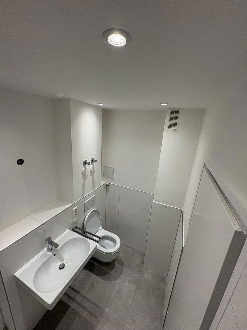 Pronájem bytu 2+1 48 m², München, Bavorsko Pronájem bytu 2+1 48 m², München, Bavorsko