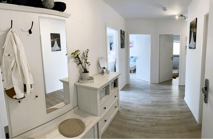 Prodej bytu 4+kk 118 m², Eningen unter Achalm, Bádensko-Württembersko Prodej bytu 4+kk 118 m², Eningen unter Achalm, Bádensko-Württembersko