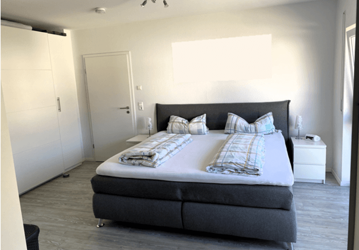 Prodej bytu 4+kk 118 m², Eningen unter Achalm, Bádensko-Württembersko Prodej bytu 4+kk 118 m², Eningen unter Achalm, Bádensko-Württembersko