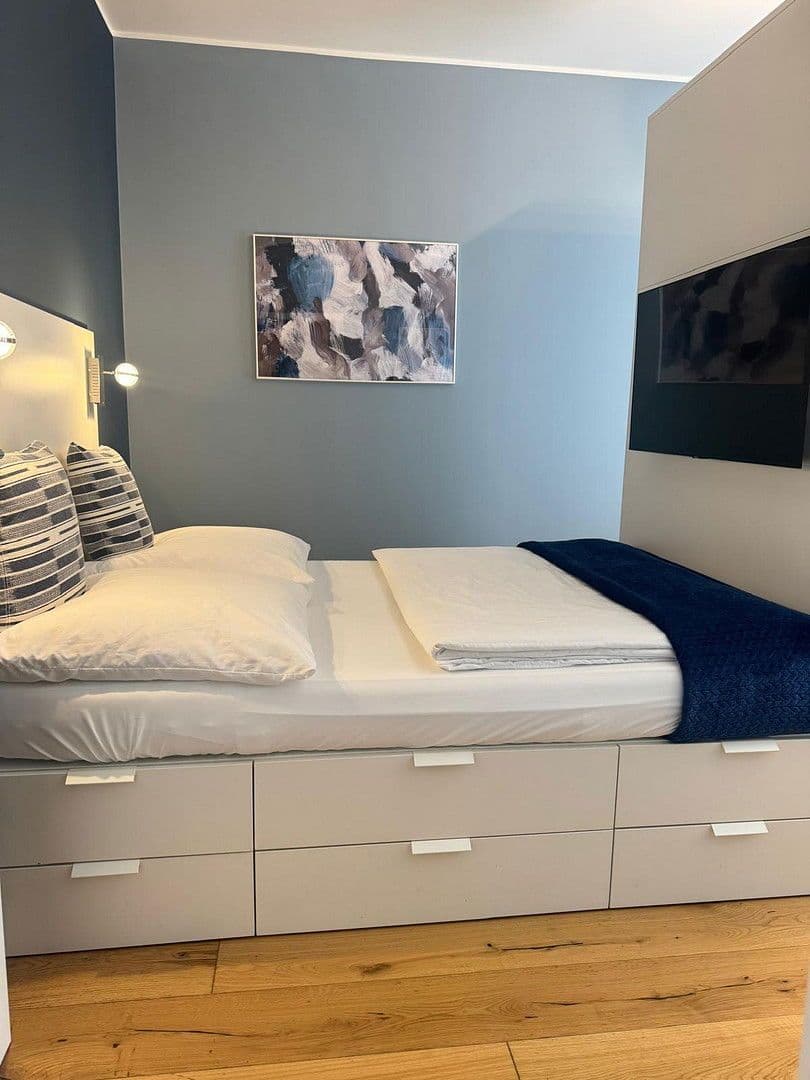 Pronájem bytu 1+1 36 m², Oberbilker Allee 39, Düsseldorf, Severní Porýní-Vestfálsko Pronájem bytu 1+1 36 m², Oberbilker Allee 39, Düsseldorf, Severní Porýní-Vestfálsko