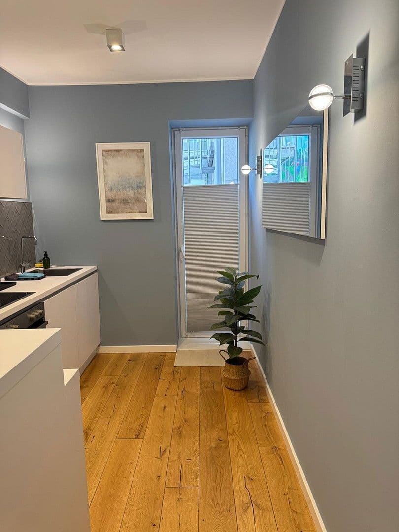 Pronájem bytu 1+1 36 m², Oberbilker Allee 39, Düsseldorf, Severní Porýní-Vestfálsko Pronájem bytu 1+1 36 m², Oberbilker Allee 39, Düsseldorf, Severní Porýní-Vestfálsko