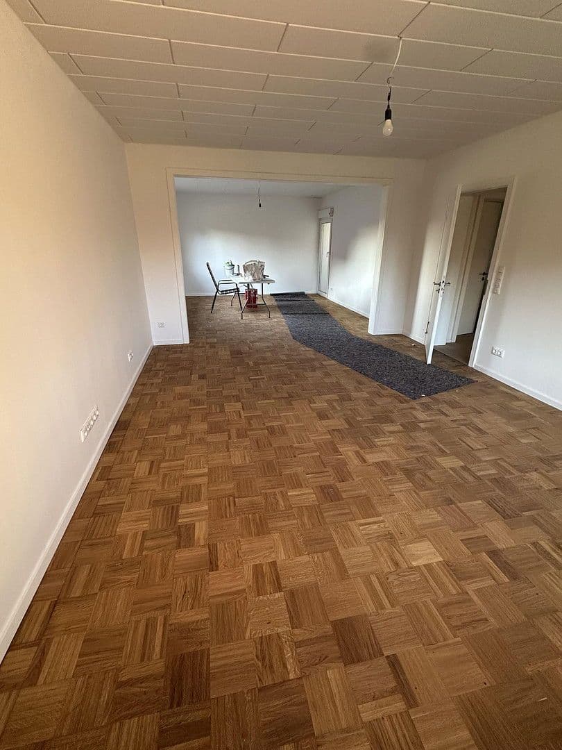 Pronájem domu 180 m², pozemek 800 m², Rodewald, Dolní Sasko Pronájem domu 180 m², pozemek 800 m², Rodewald, Dolní Sasko