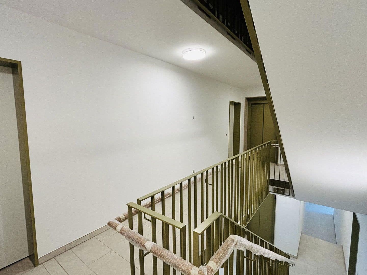 Pronájem bytu 2+1 56 m², Hermine-von-Parish-Str. 43, München, Bavorsko Pronájem bytu 2+1 56 m², Hermine-von-Parish-Str. 43, München, Bavorsko