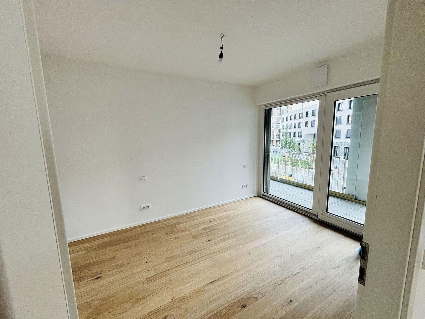 Pronájem bytu 2+1 56 m², Hermine-von-Parish-Str. 43, München, Bavorsko Pronájem bytu 2+1 56 m², Hermine-von-Parish-Str. 43, München, Bavorsko