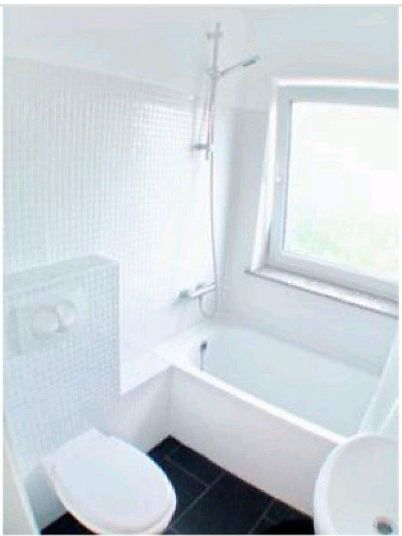 Pronájem bytu 2+1 60 m², Bruchköbel, Hessen Pronájem bytu 2+1 60 m², Bruchköbel, Hessen