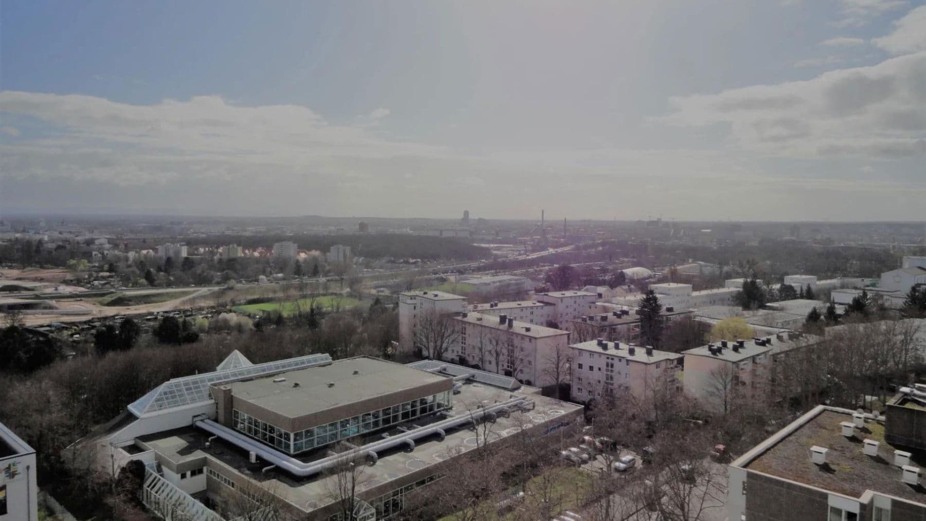 Pronájem bytu 2+1 50 m², Frankfurt am Main, Hessen Pronájem bytu 2+1 50 m², Frankfurt am Main, Hessen