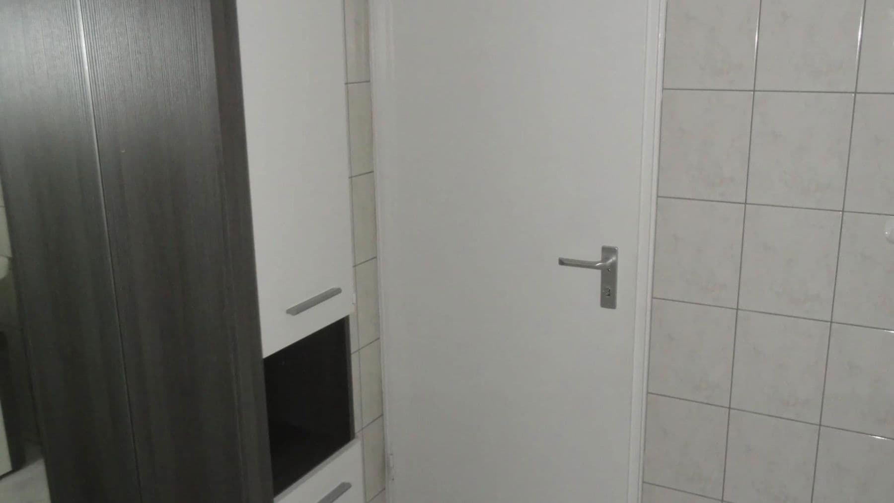 Pronájem bytu 2+1 50 m², Frankfurt am Main, Hessen Pronájem bytu 2+1 50 m², Frankfurt am Main, Hessen