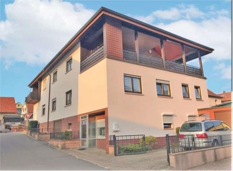 Prodej domu 522 m², pozemek 430 m², Hauptstraße 31, Collenberg, Bavorsko Prodej domu 522 m², pozemek 430 m², Hauptstraße 31, Collenberg, Bavorsko