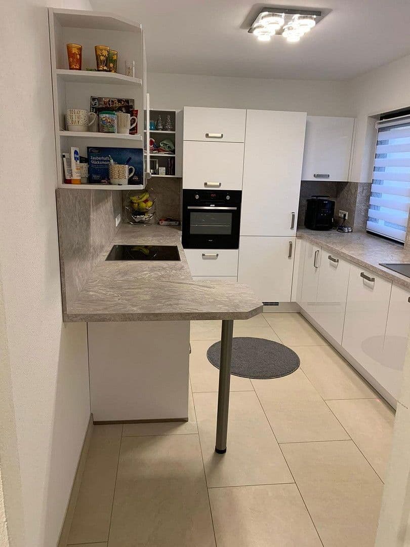 Pronájem bytu 3+kk 98 m², Leonberg, Bádensko-Württembersko Pronájem bytu 3+kk 98 m², Leonberg, Bádensko-Württembersko