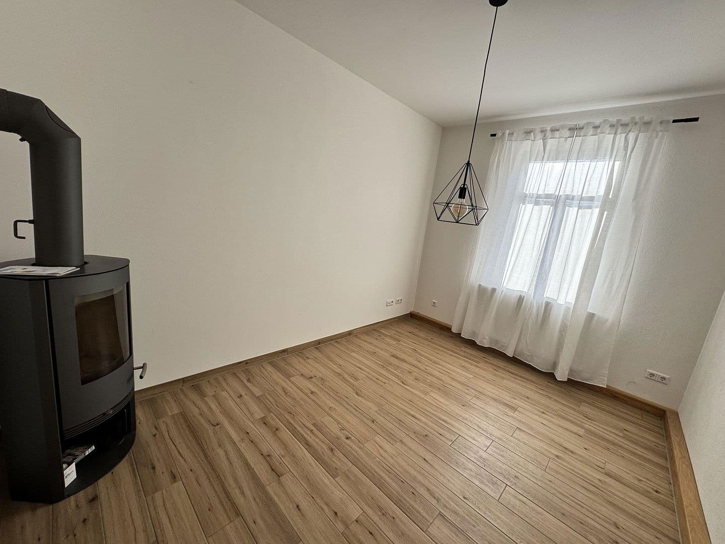 Pronájem bytu 2+1 47 m², Am Mühlgraben 1c, Kreischa, Sasko Pronájem bytu 2+1 47 m², Am Mühlgraben 1c, Kreischa, Sasko