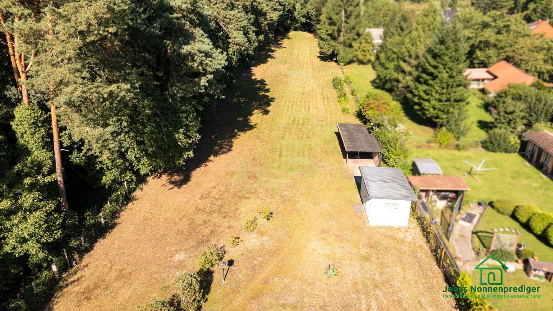 Prodej domu 103 m², pozemek 4.839 m², Neuhöfer Straße 33, Neustadt-Glewe, Mecklenburg-Vorpommern Prodej domu 103 m², pozemek 4.839 m², Neuhöfer Straße 33, Neustadt-Glewe, Mecklenburg-Vorpommern