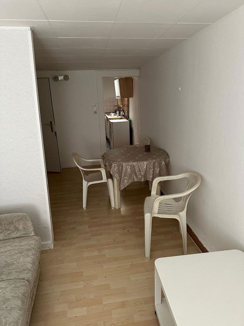 Pronájem bytu 2+1 48 m², Lindenstraße 30, Bad Wildungen, Hessen Pronájem bytu 2+1 48 m², Lindenstraße 30, Bad Wildungen, Hessen