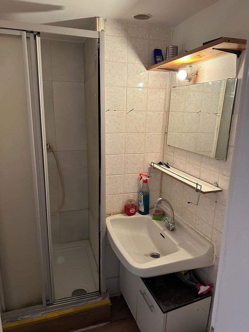 Pronájem bytu 2+1 48 m², Lindenstraße 30, Bad Wildungen, Hessen Pronájem bytu 2+1 48 m², Lindenstraße 30, Bad Wildungen, Hessen