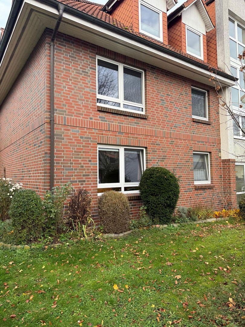 Pronájem bytu 2+1 80 m², Güstrower Str. 84, Schwaan, Mecklenburg-Vorpommern Pronájem bytu 2+1 80 m², Güstrower Str. 84, Schwaan, Mecklenburg-Vorpommern