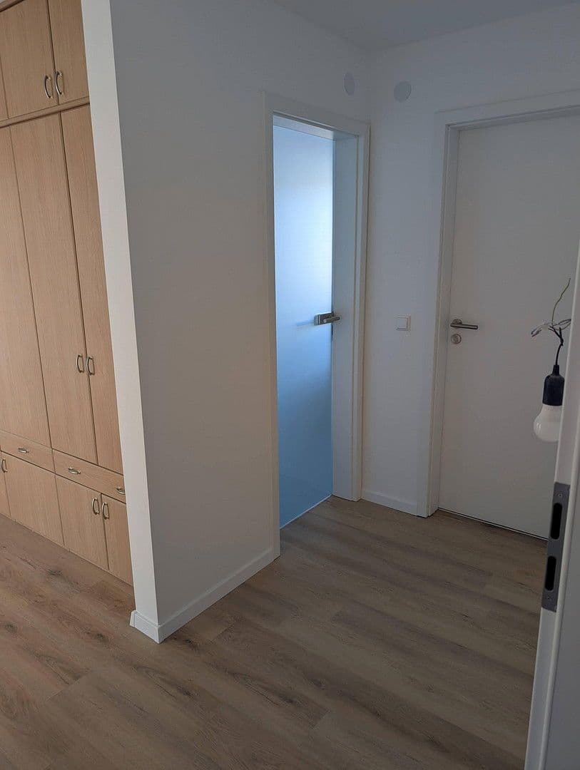 Pronájem bytu 2+1 97 m², Niefern-Öschelbronn, Bádensko-Württembersko Pronájem bytu 2+1 97 m², Niefern-Öschelbronn, Bádensko-Württembersko