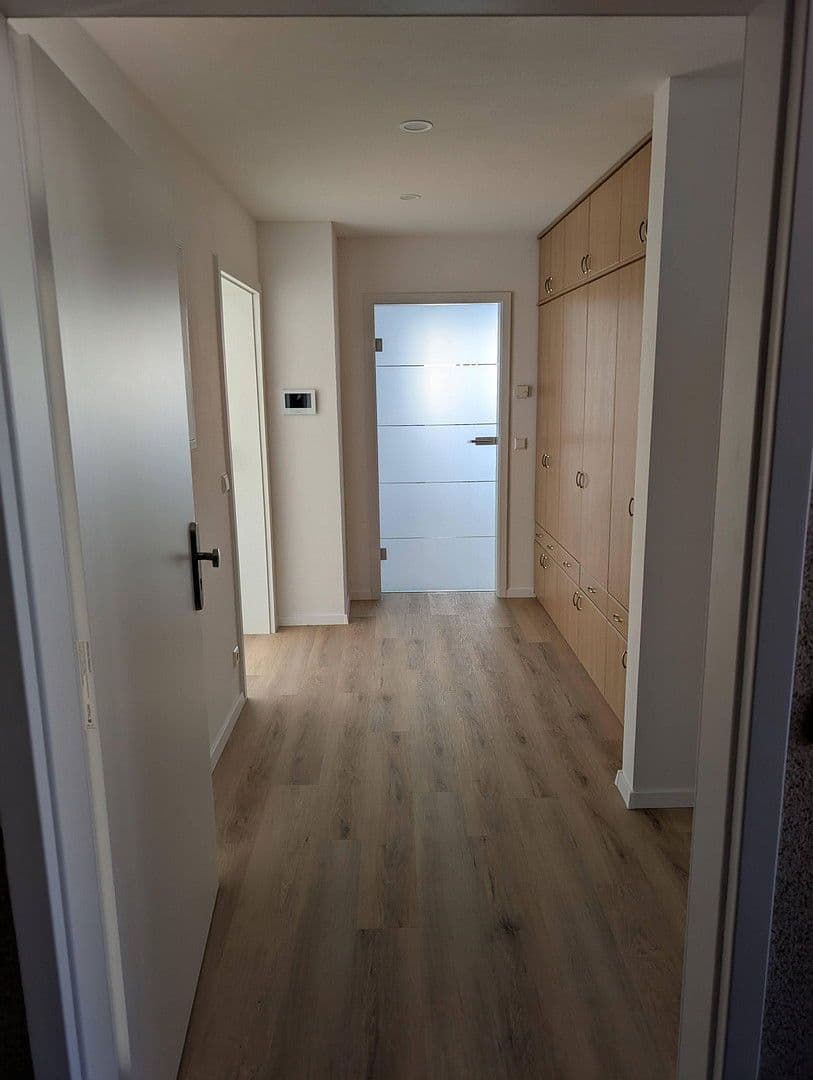 Pronájem bytu 2+1 97 m², Niefern-Öschelbronn, Bádensko-Württembersko Pronájem bytu 2+1 97 m², Niefern-Öschelbronn, Bádensko-Württembersko