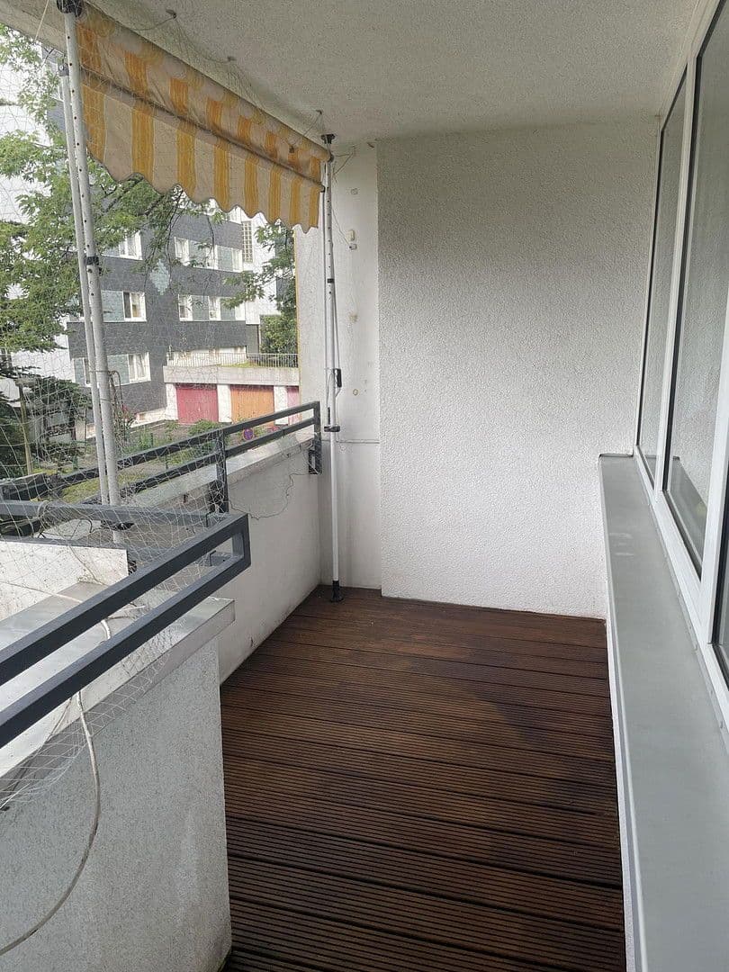 Pronájem bytu 2+kk 64 m², Wuppertal, Severní Porýní-Vestfálsko Pronájem bytu 2+kk 64 m², Wuppertal, Severní Porýní-Vestfálsko