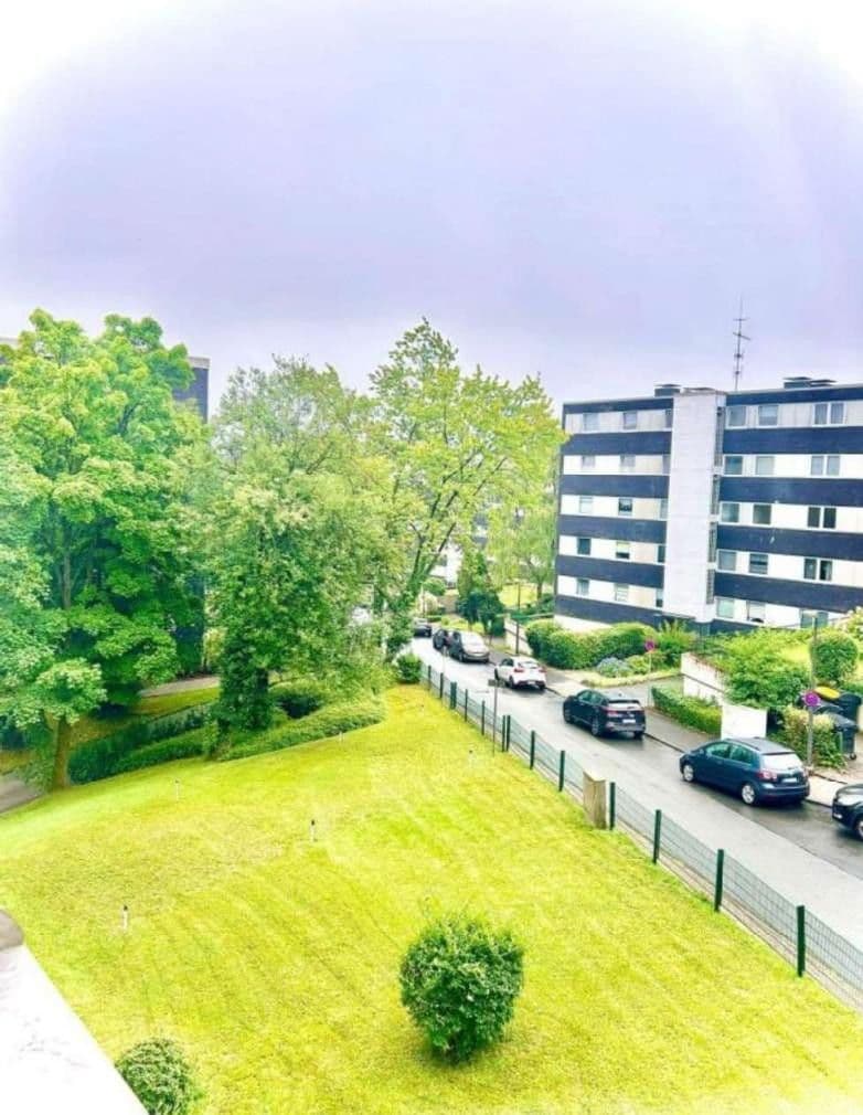 Pronájem bytu 2+kk 64 m², Wuppertal, Severní Porýní-Vestfálsko Pronájem bytu 2+kk 64 m², Wuppertal, Severní Porýní-Vestfálsko