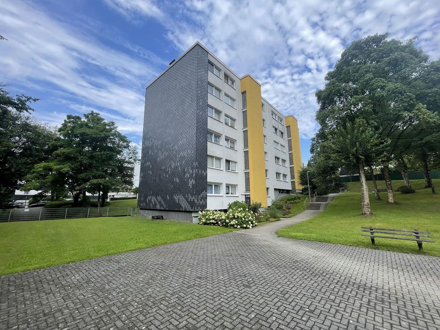 Pronájem bytu 2+kk 64 m², Wuppertal, Severní Porýní-Vestfálsko Pronájem bytu 2+kk 64 m², Wuppertal, Severní Porýní-Vestfálsko
