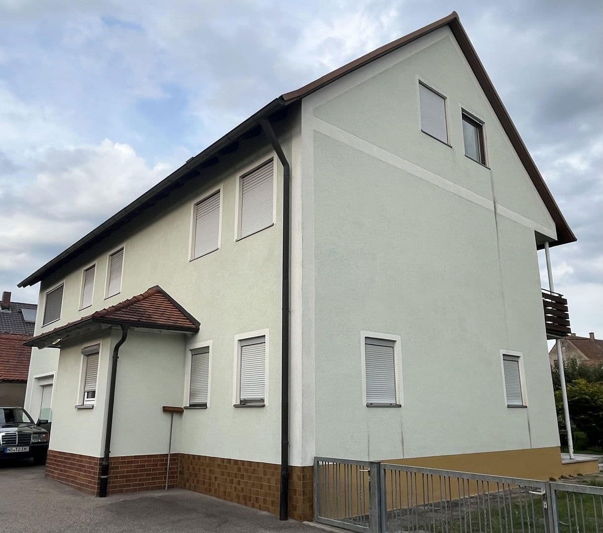 Prodej domu 187 m², pozemek 460 m², Spitalgasse 2, Bechhofen, Bavorsko Prodej domu 187 m², pozemek 460 m², Spitalgasse 2, Bechhofen, Bavorsko