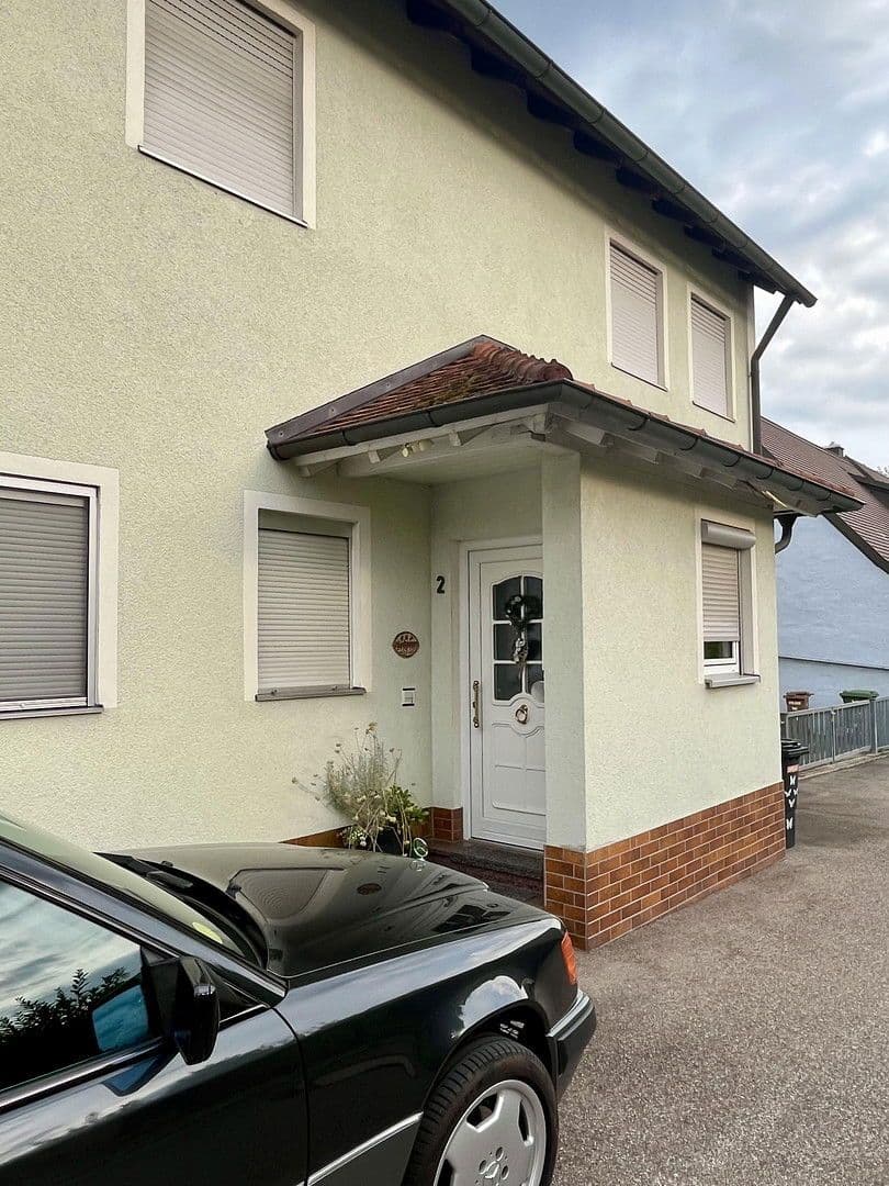 Prodej domu 187 m², pozemek 460 m², Spitalgasse 2, Bechhofen, Bavorsko Prodej domu 187 m², pozemek 460 m², Spitalgasse 2, Bechhofen, Bavorsko