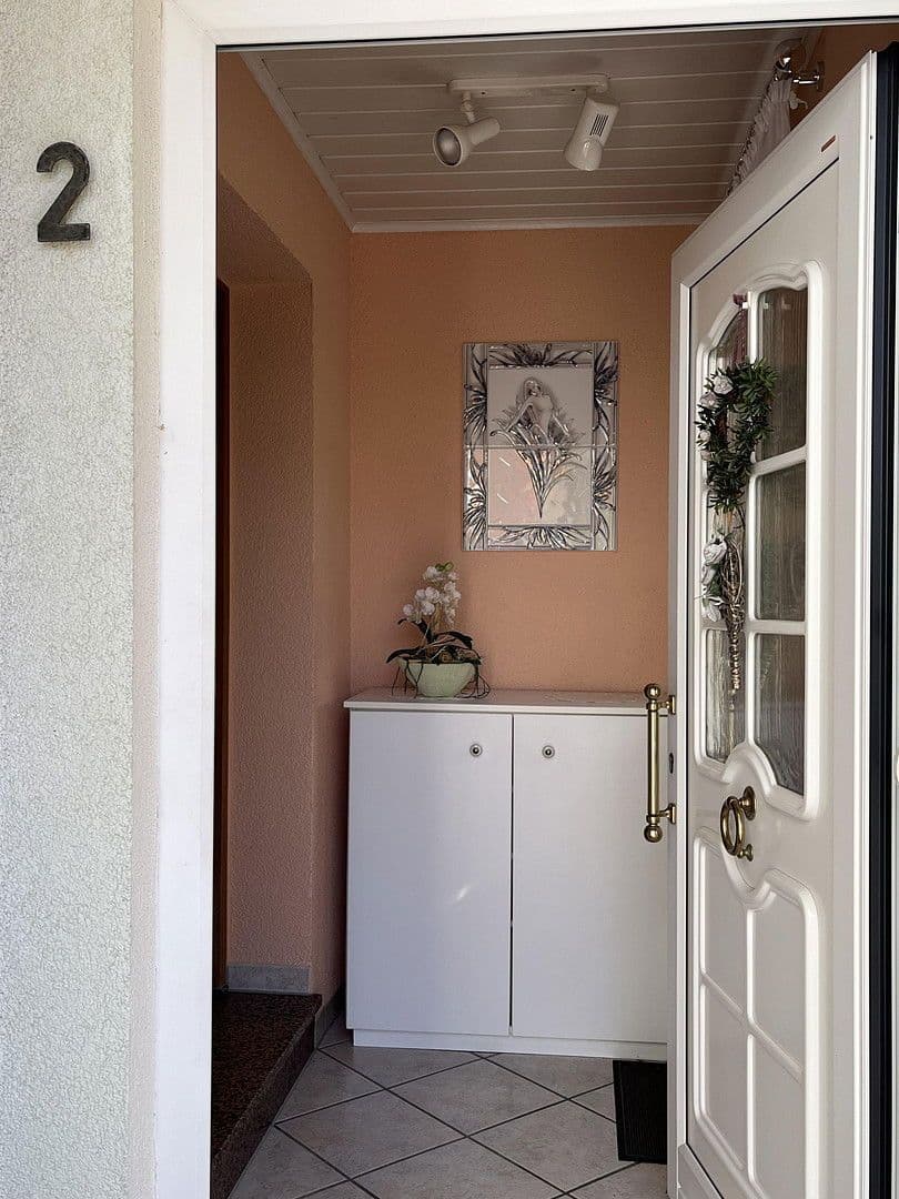 Prodej domu 187 m², pozemek 460 m², Spitalgasse 2, Bechhofen, Bavorsko Prodej domu 187 m², pozemek 460 m², Spitalgasse 2, Bechhofen, Bavorsko