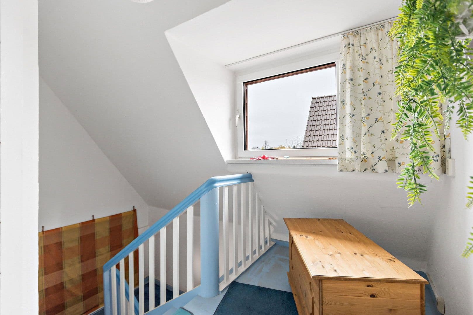 Prodej domu 120 m², pozemek 897 m², Goldbergstraße 39, Halle, Sasko-Anhaltsko Prodej domu 120 m², pozemek 897 m², Goldbergstraße 39, Halle, Sasko-Anhaltsko