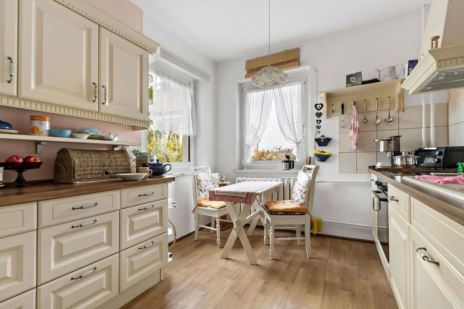 Prodej domu 120 m², pozemek 897 m², Goldbergstraße 39, Halle, Sasko-Anhaltsko Prodej domu 120 m², pozemek 897 m², Goldbergstraße 39, Halle, Sasko-Anhaltsko