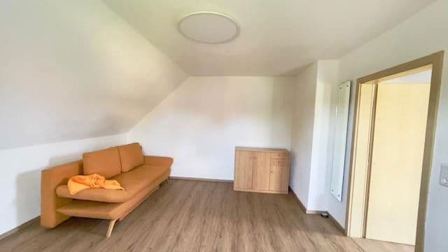 Prodej domu 132 m², pozemek 1.199 m², Schäfereistr 4, Spremberg, Braniborsko Prodej domu 132 m², pozemek 1.199 m², Schäfereistr 4, Spremberg, Braniborsko