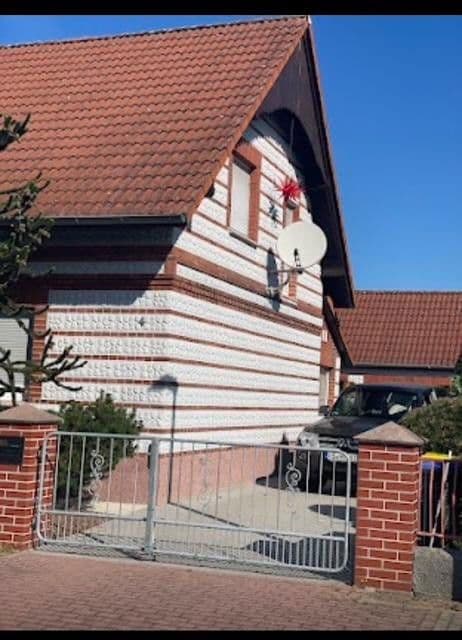 Prodej domu 132 m², pozemek 1.199 m², Schäfereistr 4, Spremberg, Braniborsko Prodej domu 132 m², pozemek 1.199 m², Schäfereistr 4, Spremberg, Braniborsko