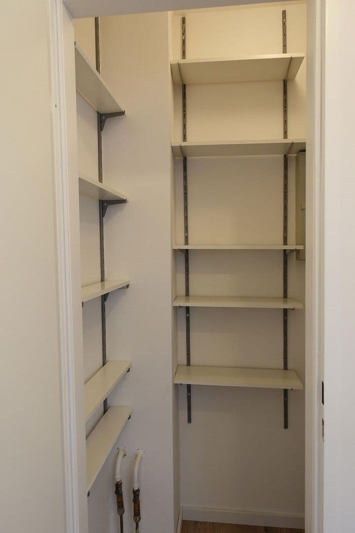 Prodej bytu 2+1 66 m², Krefeld, Severní Porýní-Vestfálsko Prodej bytu 2+1 66 m², Krefeld, Severní Porýní-Vestfálsko