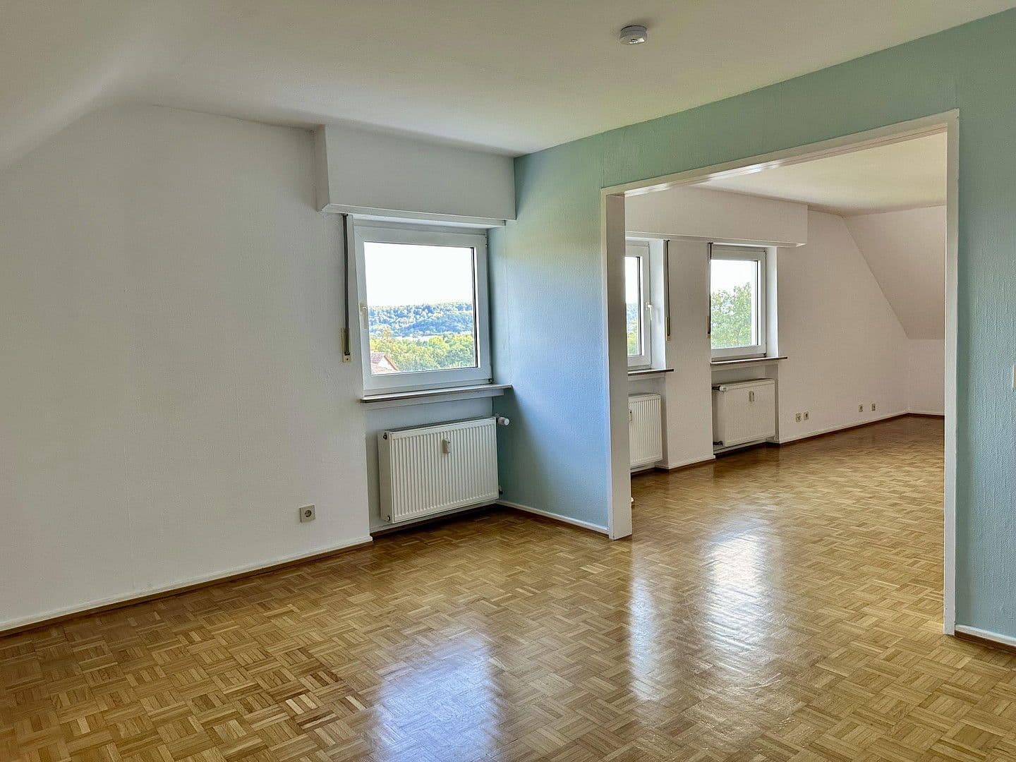 Pronájem bytu 3+kk 98 m², Saarbrücken, Země Sársko Pronájem bytu 3+kk 98 m², Saarbrücken, Země Sársko