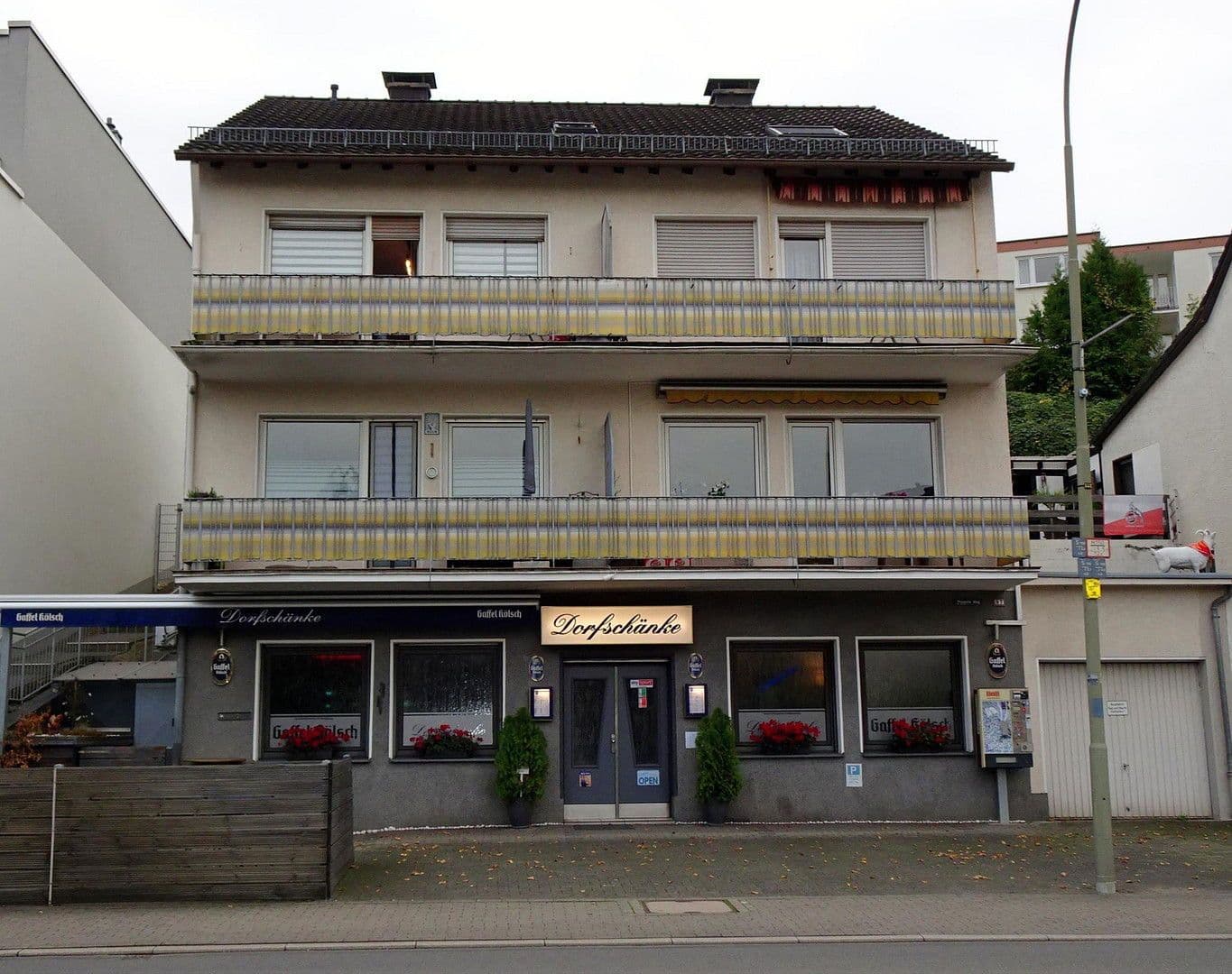 Prodej domu 388 m², pozemek 463 m², Overath, Severní Porýní-Vestfálsko Prodej domu 388 m², pozemek 463 m², Overath, Severní Porýní-Vestfálsko