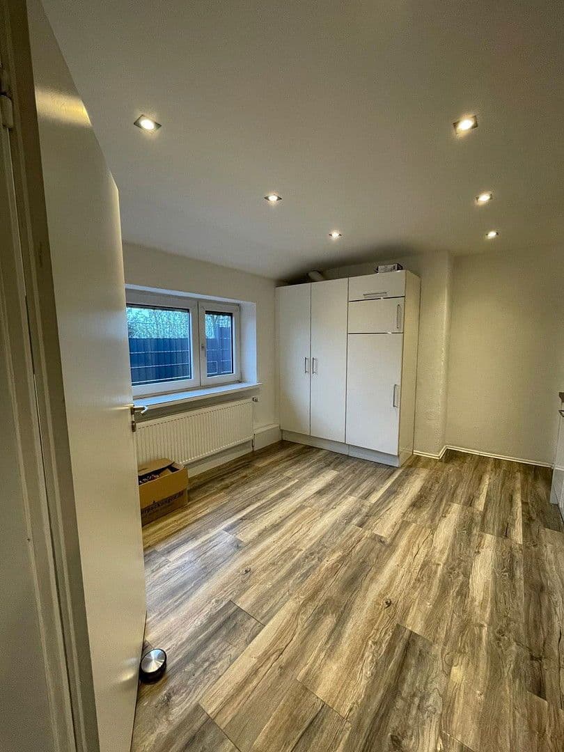 Prodej domu 129 m², pozemek 1.670 m², Schoonorther Landesstraße 40, Osteel, Dolní Sasko Prodej domu 129 m², pozemek 1.670 m², Schoonorther Landesstraße 40, Osteel, Dolní Sasko