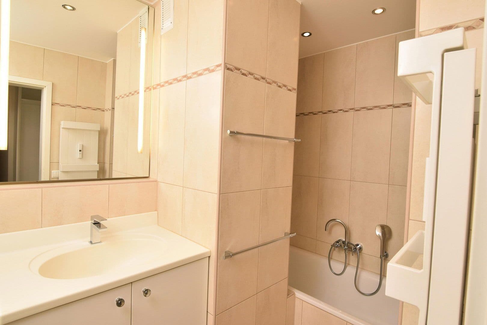 Prodej bytu 3+1 76 m², Heiglhofstraße 43, München, Bavorsko Prodej bytu 3+1 76 m², Heiglhofstraße 43, München, Bavorsko