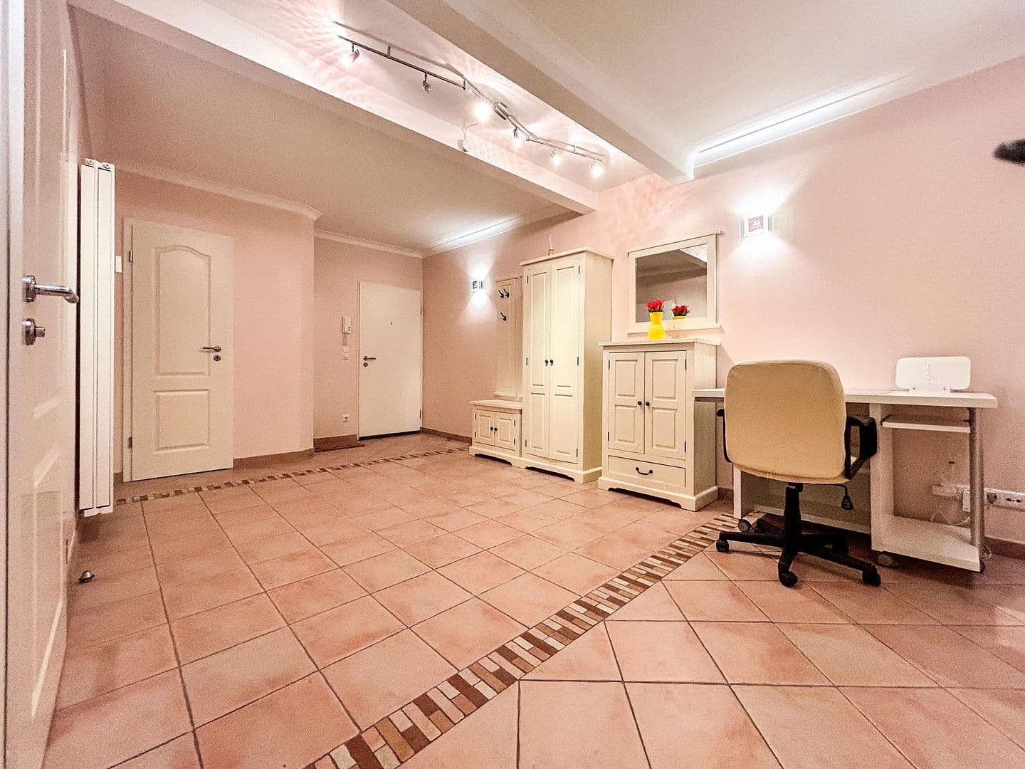 Pronájem bytu 3+1 114 m², Hamburg, Hamburg Pronájem bytu 3+1 114 m², Hamburg, Hamburg