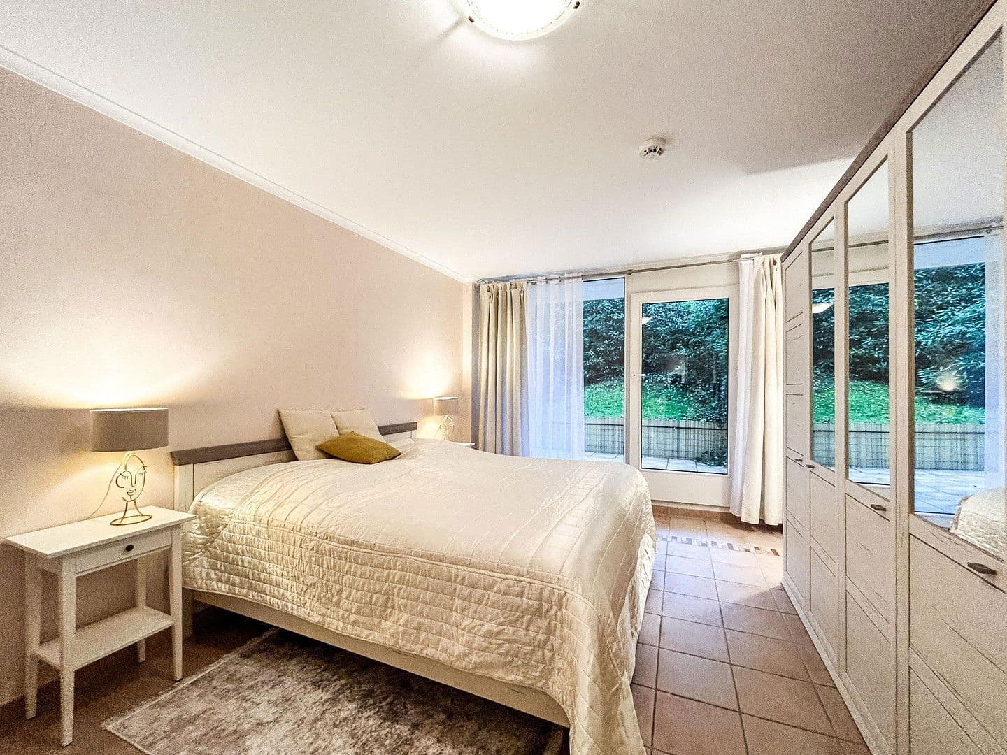 Pronájem bytu 3+1 114 m², Hamburg, Hamburg Pronájem bytu 3+1 114 m², Hamburg, Hamburg