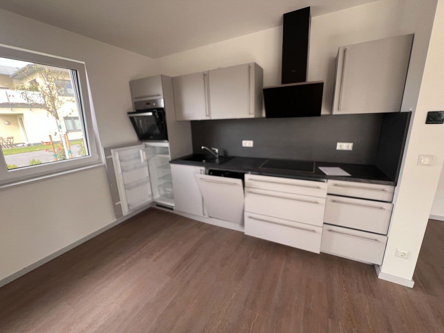 Pronájem bytu 2+1 57 m², Kühnemann-Weg 20, Bad Doberan, Mecklenburg-Vorpommern Pronájem bytu 2+1 57 m², Kühnemann-Weg 20, Bad Doberan, Mecklenburg-Vorpommern