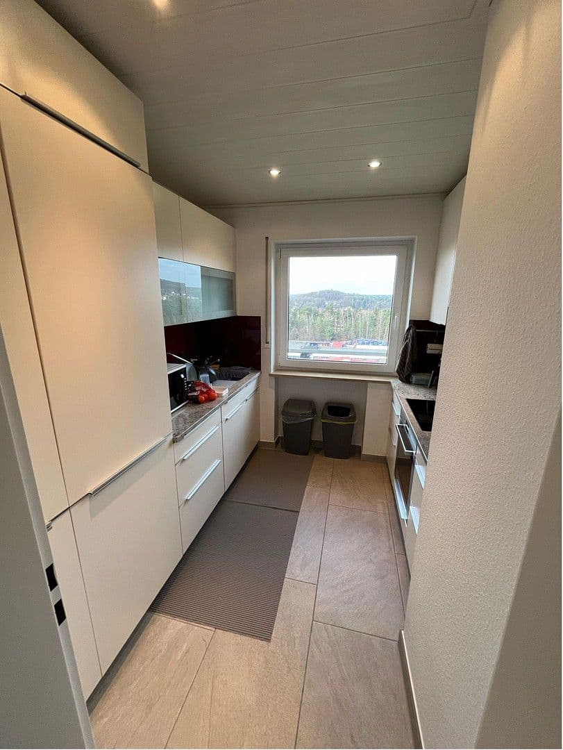 Pronájem bytu 3+1 66 m², Röthenbach an der Pegnitz, Bavorsko Pronájem bytu 3+1 66 m², Röthenbach an der Pegnitz, Bavorsko