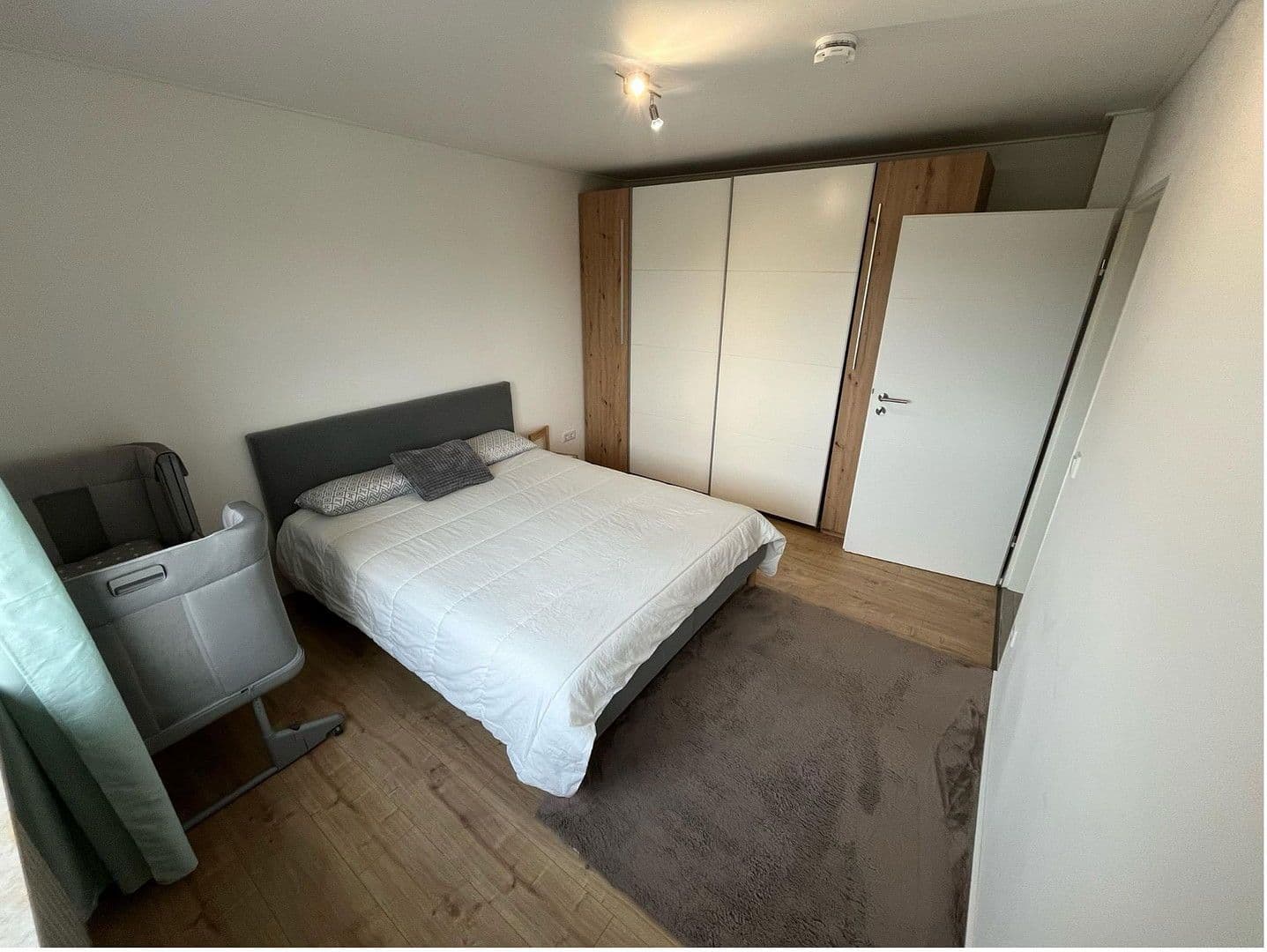 Pronájem bytu 3+1 66 m², Röthenbach an der Pegnitz, Bavorsko Pronájem bytu 3+1 66 m², Röthenbach an der Pegnitz, Bavorsko