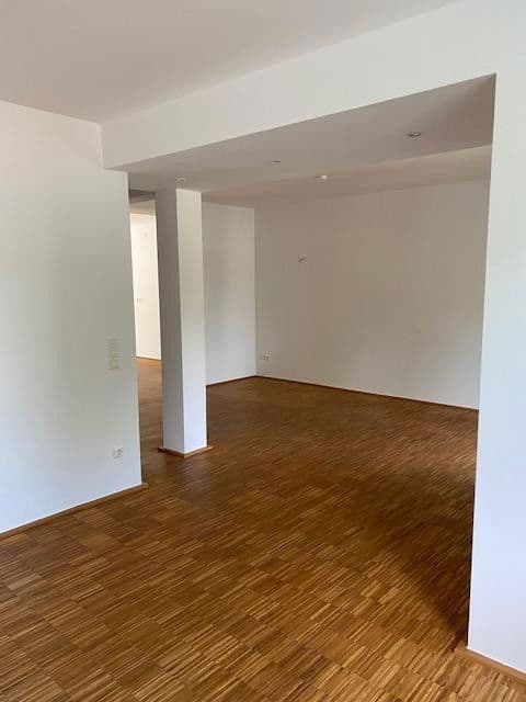 Prodej bytu 3+kk 100 m², Yorckstraße 6, Düsseldorf, Severní Porýní-Vestfálsko Prodej bytu 3+kk 100 m², Yorckstraße 6, Düsseldorf, Severní Porýní-Vestfálsko