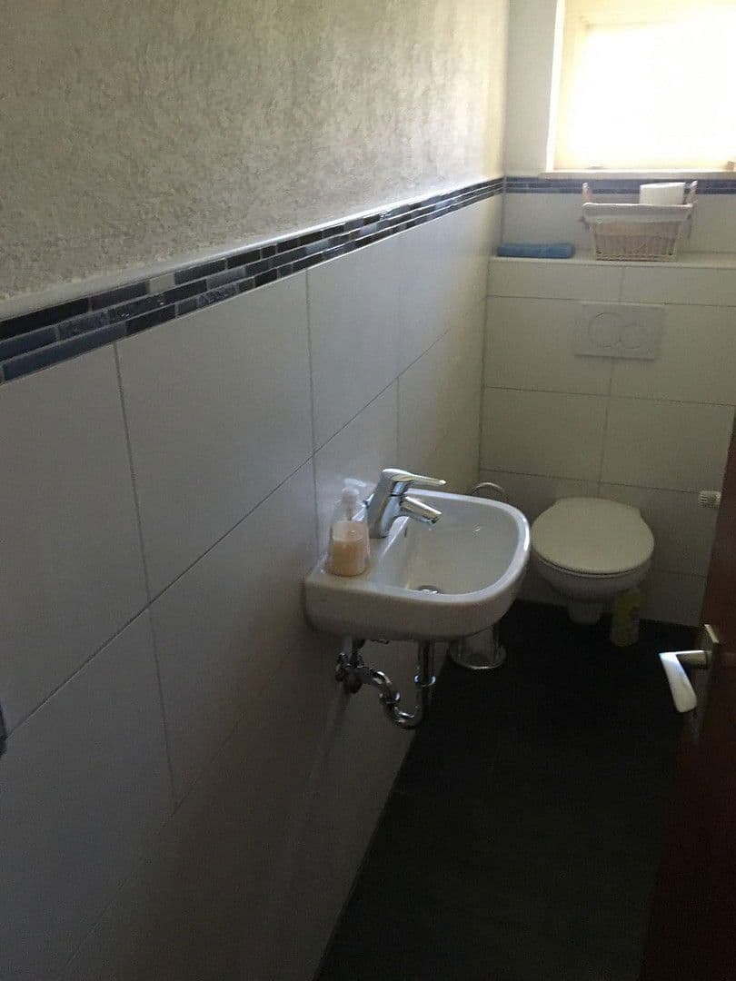 Prodej domu 239 m², pozemek 712 m², Friedrichshafen, Bádensko-Württembersko Prodej domu 239 m², pozemek 712 m², Friedrichshafen, Bádensko-Württembersko