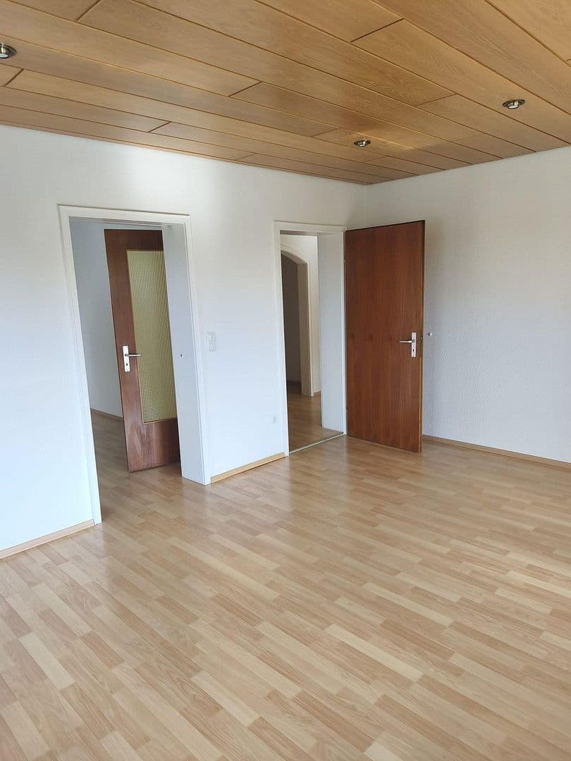 Prodej domu 239 m², pozemek 712 m², Friedrichshafen, Bádensko-Württembersko Prodej domu 239 m², pozemek 712 m², Friedrichshafen, Bádensko-Württembersko