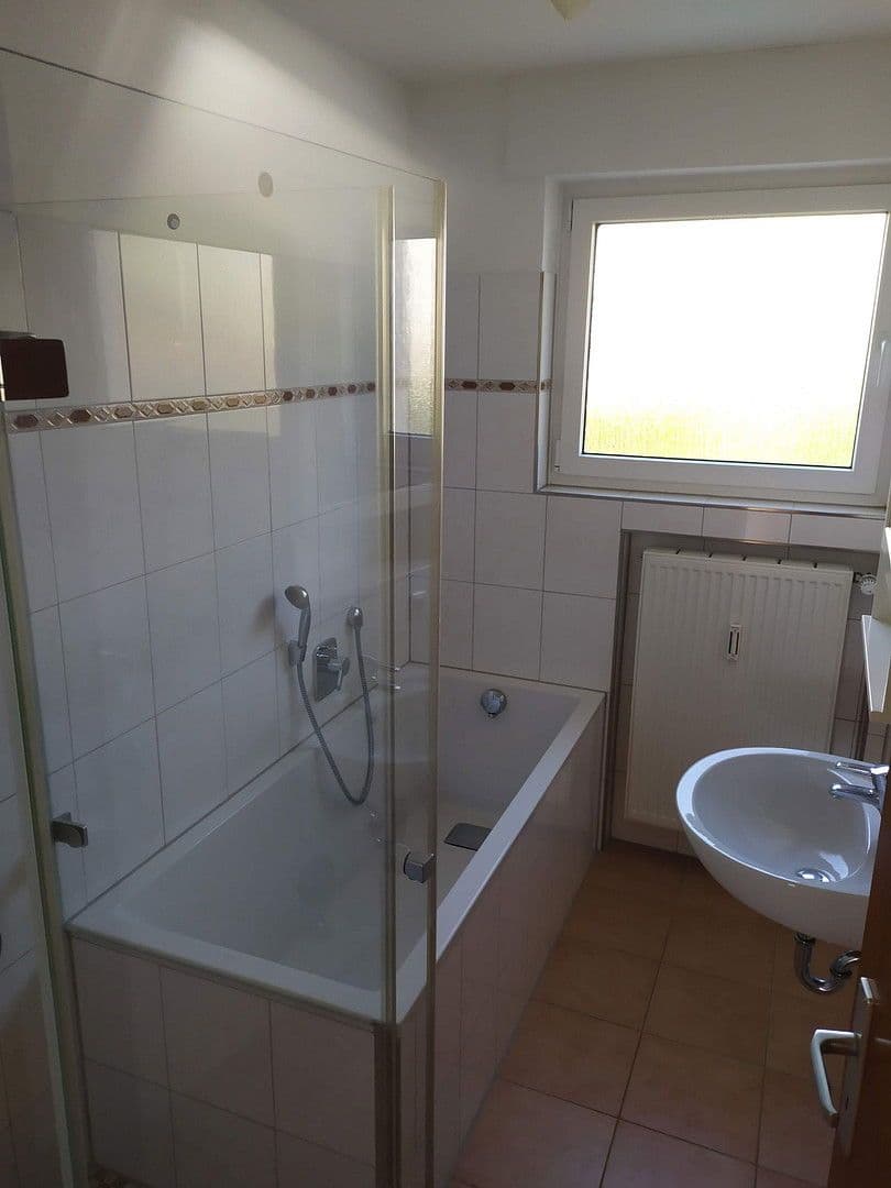 Prodej domu 239 m², pozemek 712 m², Friedrichshafen, Bádensko-Württembersko Prodej domu 239 m², pozemek 712 m², Friedrichshafen, Bádensko-Württembersko