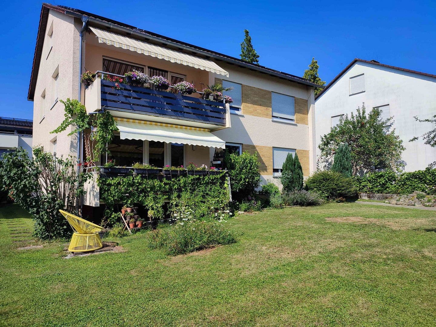 Prodej domu 239 m², pozemek 712 m², Friedrichshafen, Bádensko-Württembersko Prodej domu 239 m², pozemek 712 m², Friedrichshafen, Bádensko-Württembersko