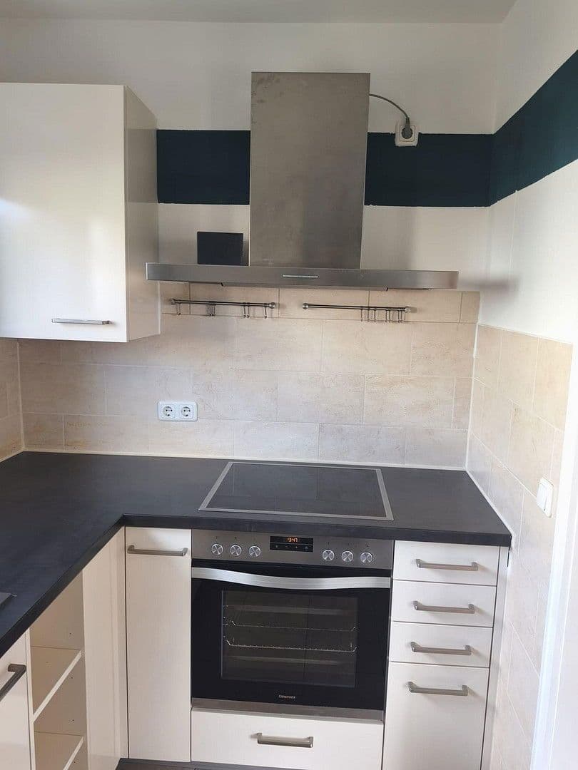 Prodej domu 239 m², pozemek 712 m², Friedrichshafen, Bádensko-Württembersko Prodej domu 239 m², pozemek 712 m², Friedrichshafen, Bádensko-Württembersko