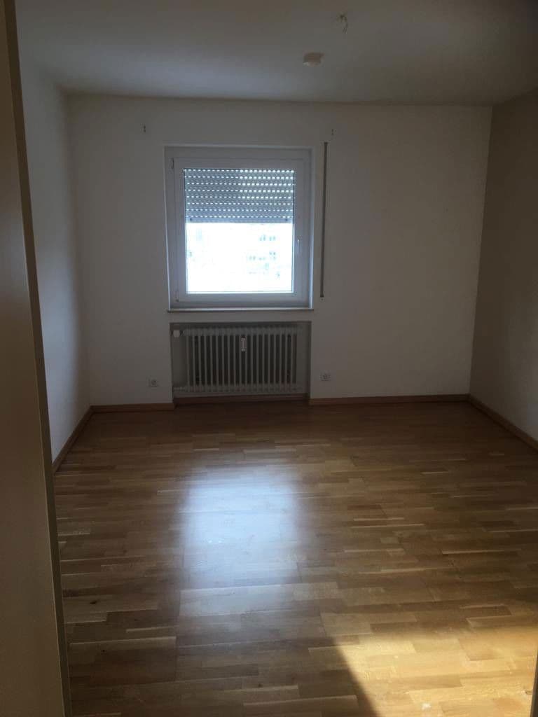 Pronájem bytu 4+1 102 m², Stettinweg, Biberach an der Riß, Bádensko-Württembersko Pronájem bytu 4+1 102 m², Stettinweg, Biberach an der Riß, Bádensko-Württembersko