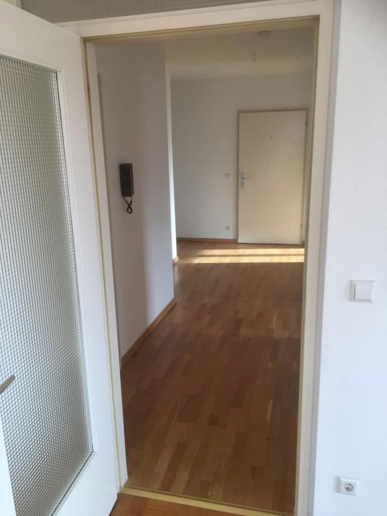 Pronájem bytu 4+1 102 m², Stettinweg, Biberach an der Riß, Bádensko-Württembersko Pronájem bytu 4+1 102 m², Stettinweg, Biberach an der Riß, Bádensko-Württembersko